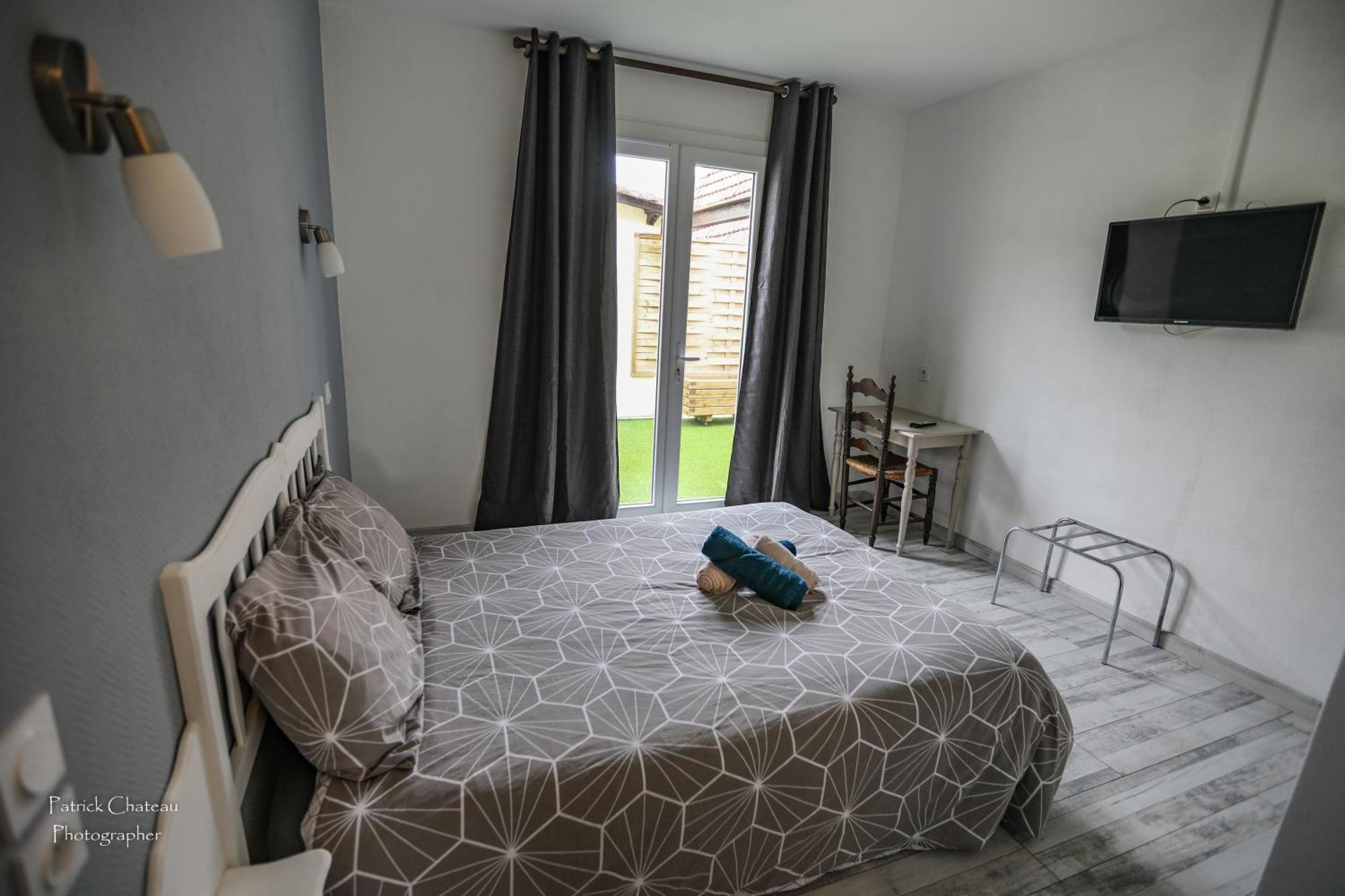Eden Auberge Villefranche-du-Périgord Екстериор снимка