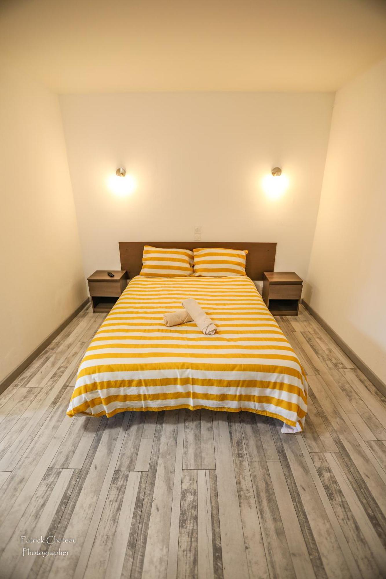 Eden Auberge Villefranche-du-Périgord Екстериор снимка