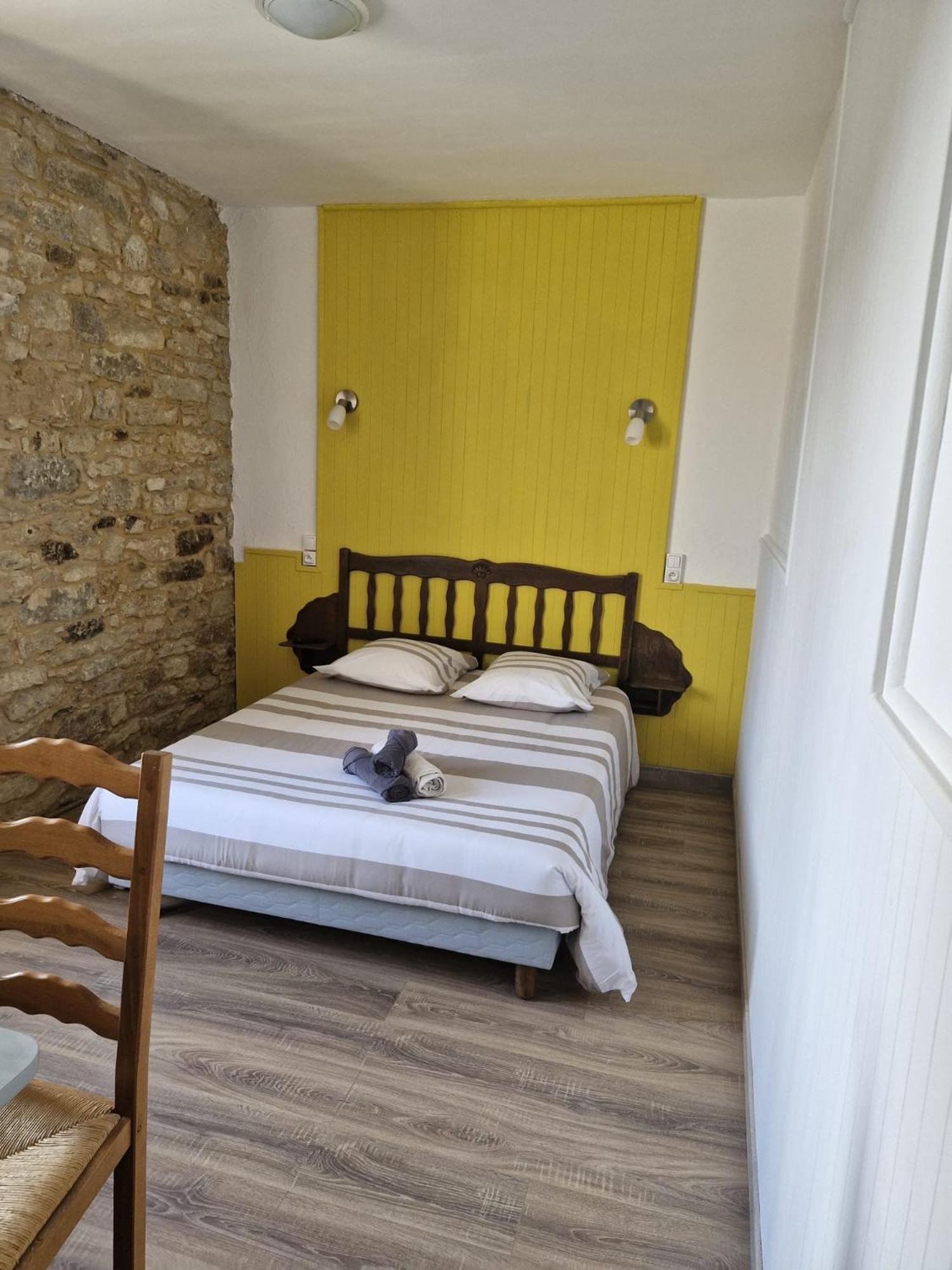 Eden Auberge Villefranche-du-Périgord Екстериор снимка