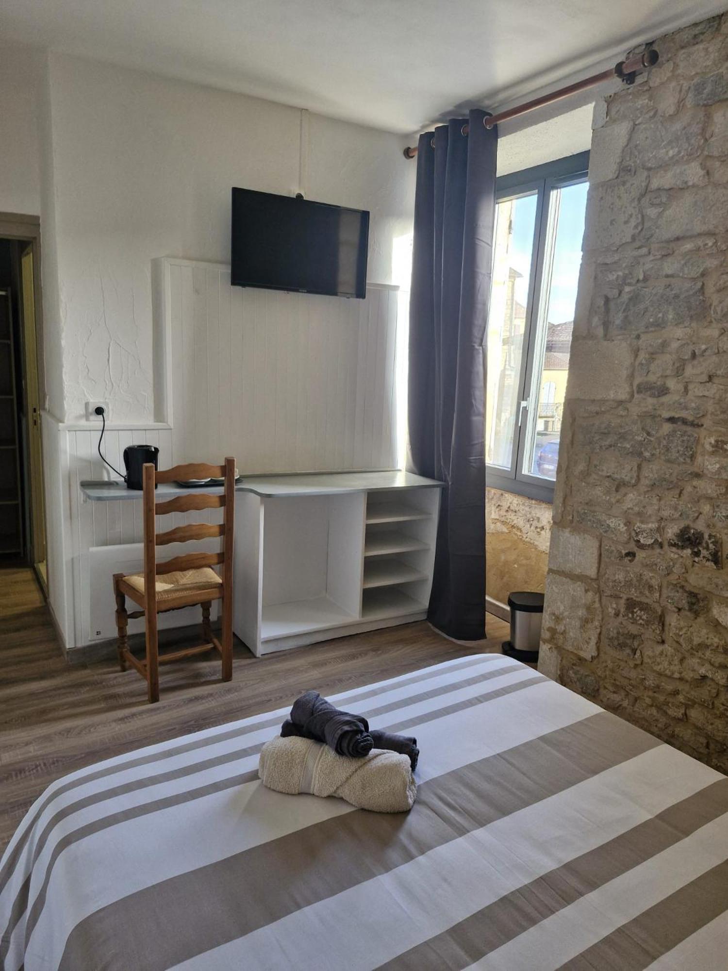 Eden Auberge Villefranche-du-Périgord Екстериор снимка
